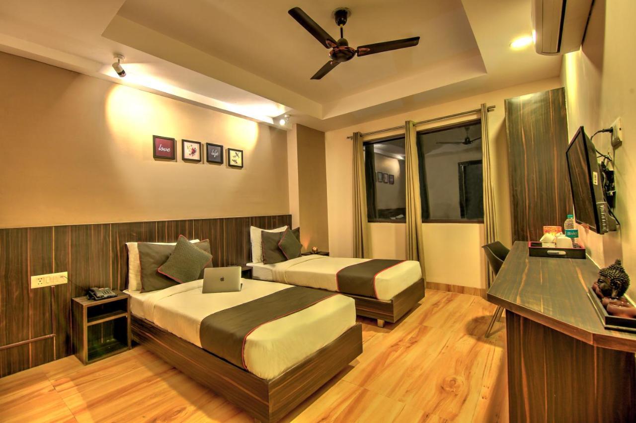 Artisan Rooms Нью-Делі Екстер'єр фото