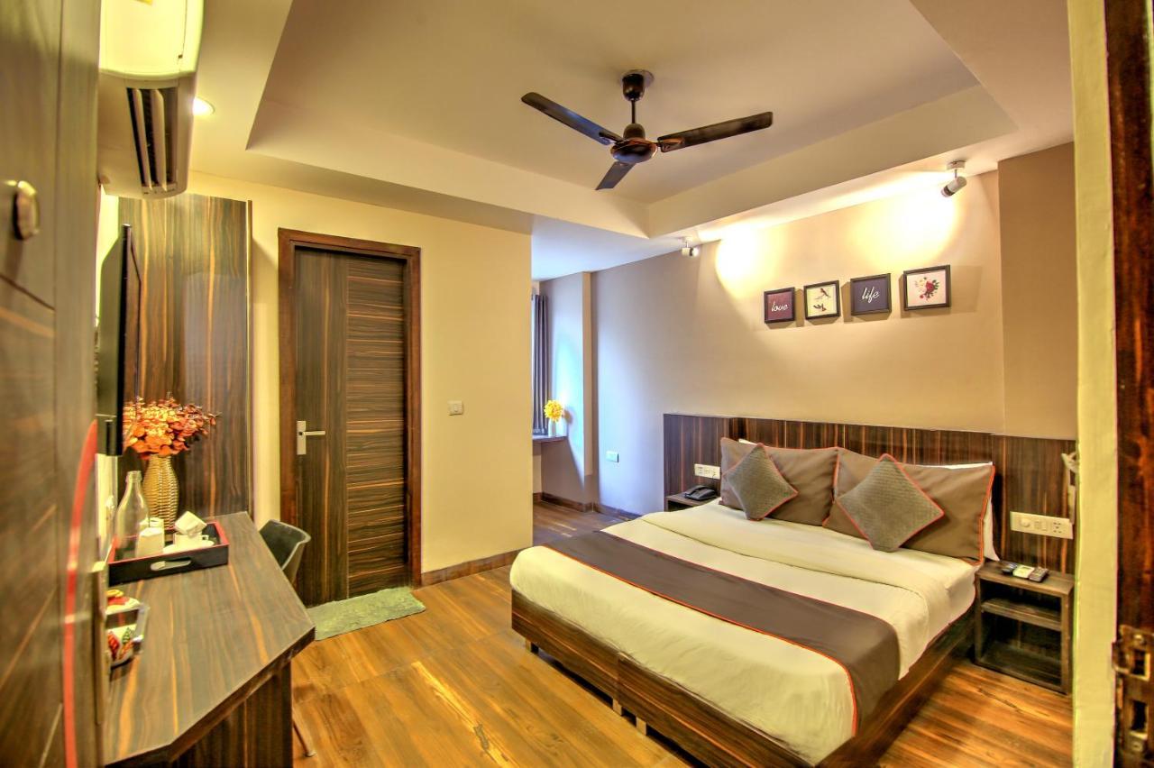 Artisan Rooms Нью-Делі Екстер'єр фото