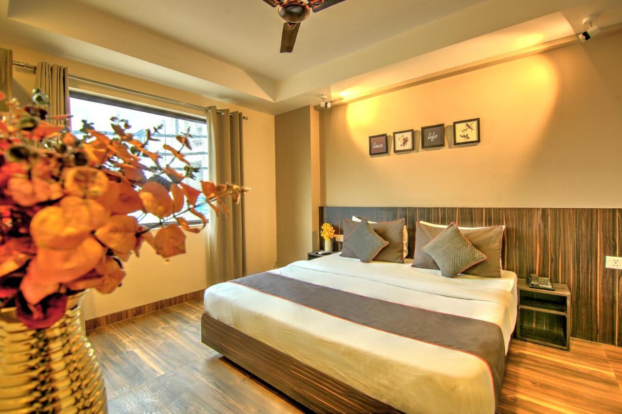 Artisan Rooms Нью-Делі Екстер'єр фото